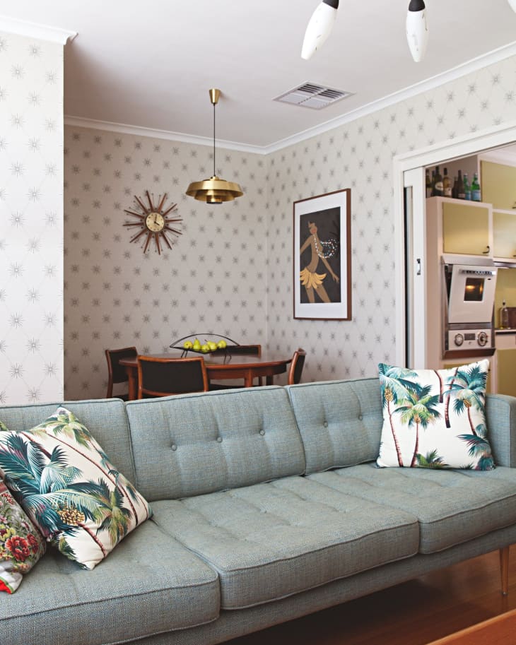 This DIY Fabric Deodorizer is Simple to Make and Uses Household